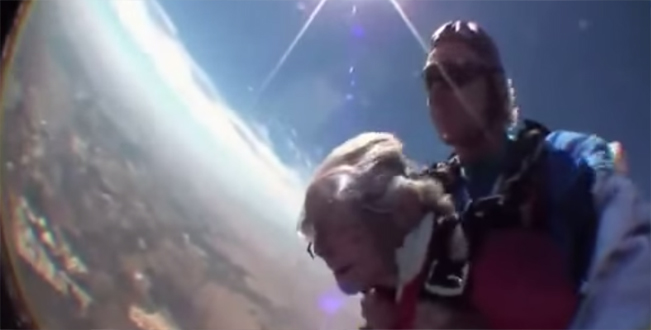 Georgina-Harwood-skydive-aerial-shot